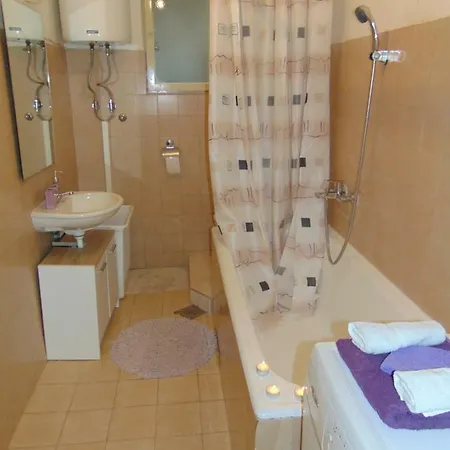 Apartmani Josipa Šibenik Esterno foto
